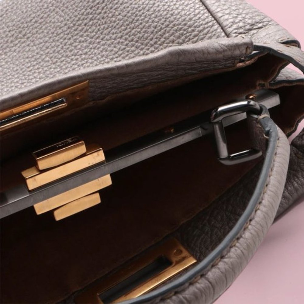 Fendi Medium Gray Leather Selleria Peekaboo Bag - Picture 8 of 13